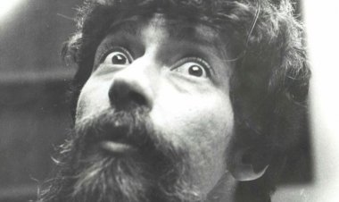 Raul Seixas será tema de minissérie na GloboPlay