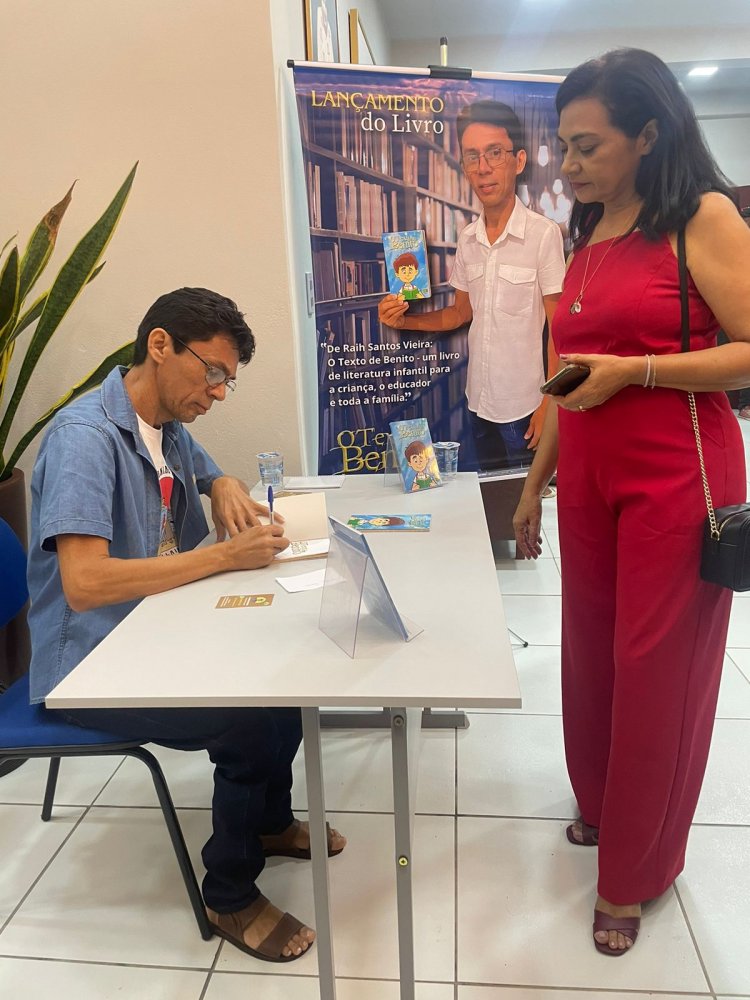 Uma Noite Memorável em Timon: Lançamento de "O texto de Benito" de Rayh Santos Vieira