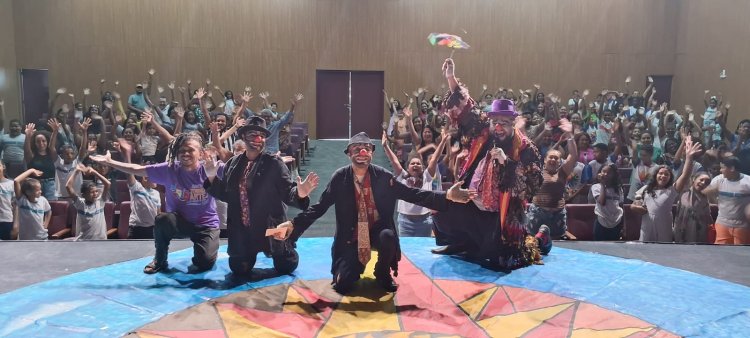 "A Magia de Gojobas: Um Encontro Encantado com o Teatro no Coração de Timon"