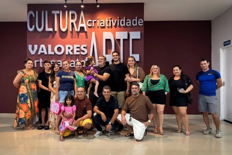 Luzes, Câmera, Emoção: Hasley Andrade celebra 30 anos de cinema no palco do Teatro Municipal de Timon