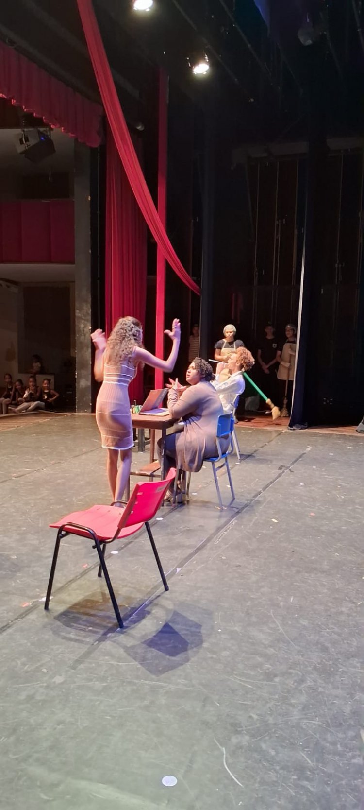 OTELD emociona com performance “SOS Saúde” na 14ª Mostra Artística de Teresina